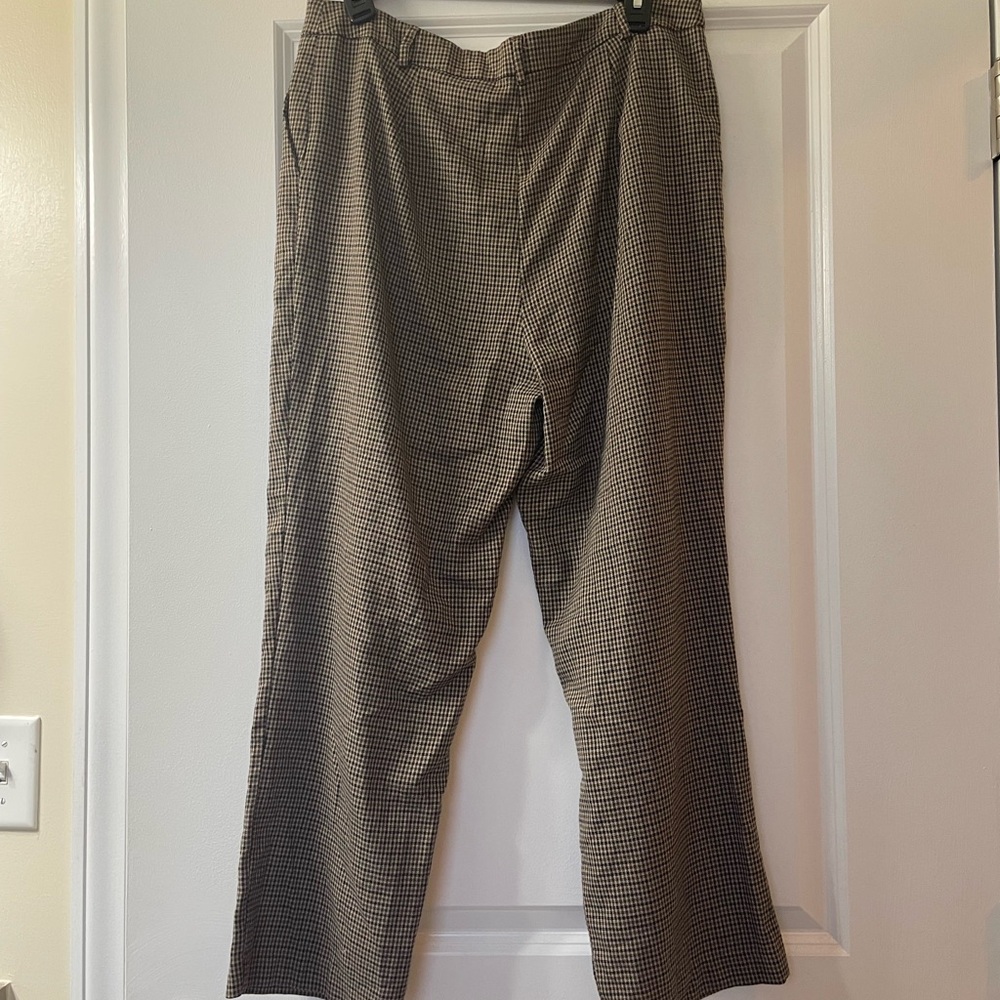 High waisted button Pants - Picture 6 of 6